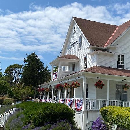 Orcas Hotel Exterior photo